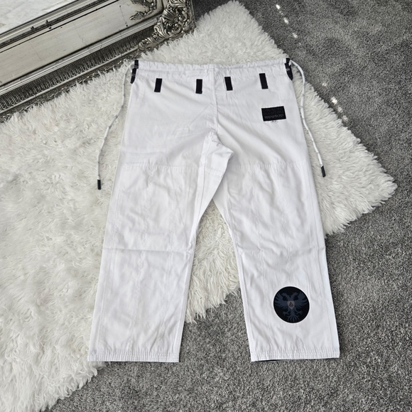 GRACIE JIU-JITSU LIFESTYLE Knight Gi RIPSTOP PANTS (Men): Size A2. New. - Picture 1 of 10
